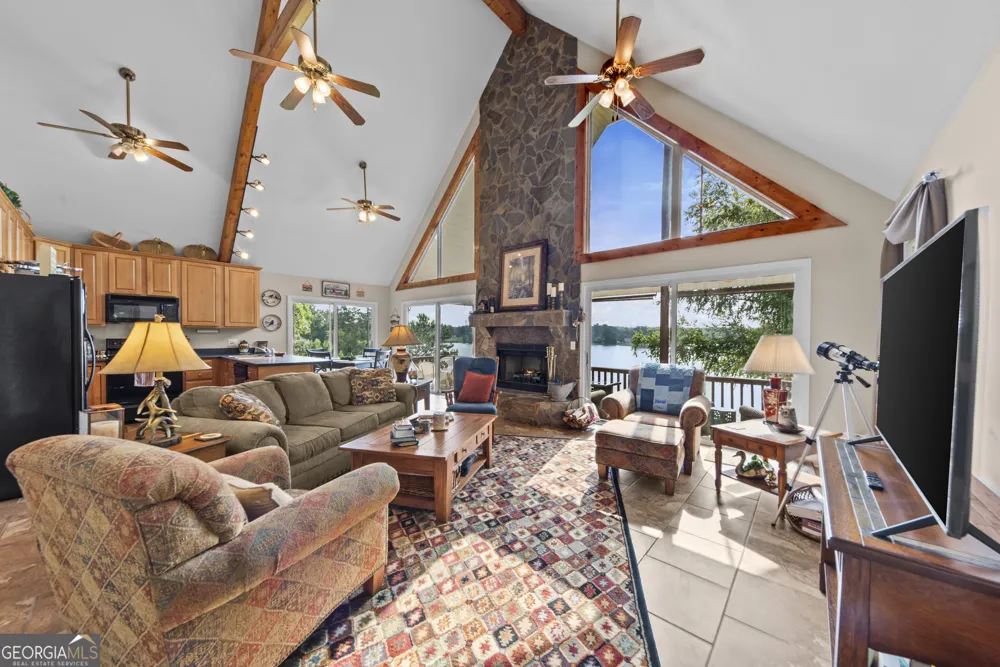 511 Foxglove DR Sparta, GA 31087