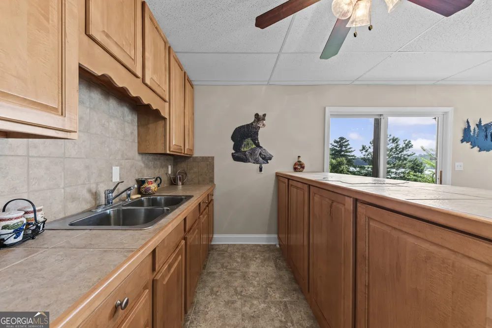 511 Foxglove DR Sparta, GA 31087