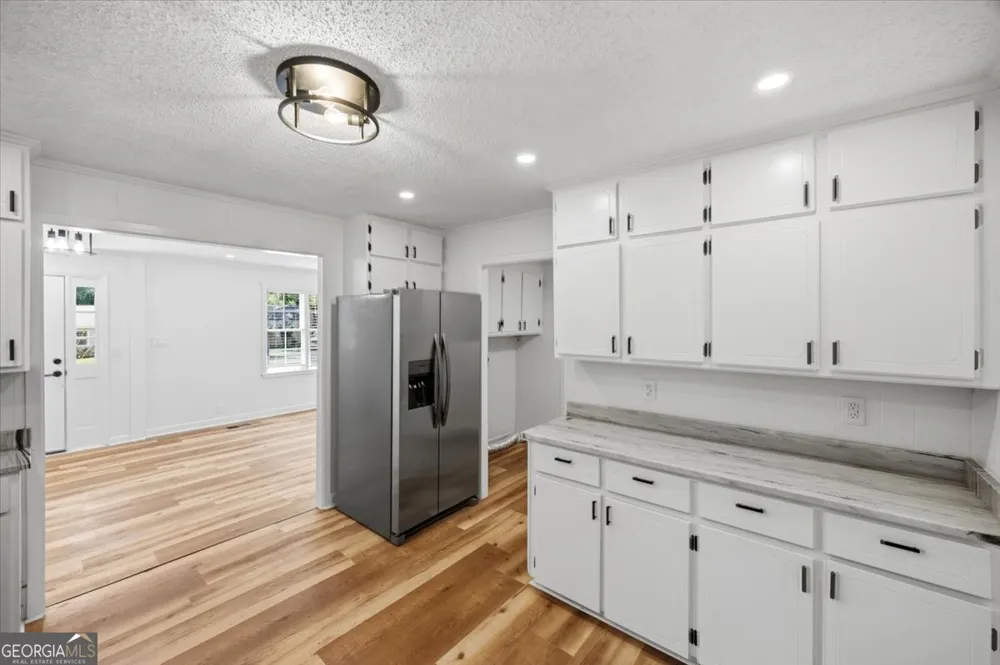 102 George DR Warner Robins, GA 31093
