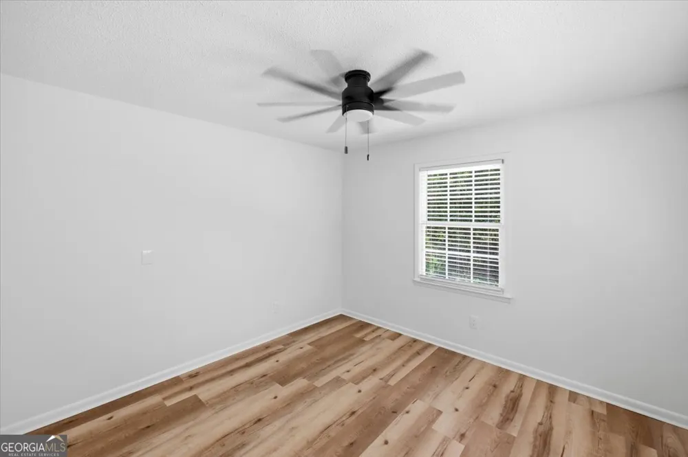102 George DR Warner Robins, GA 31093