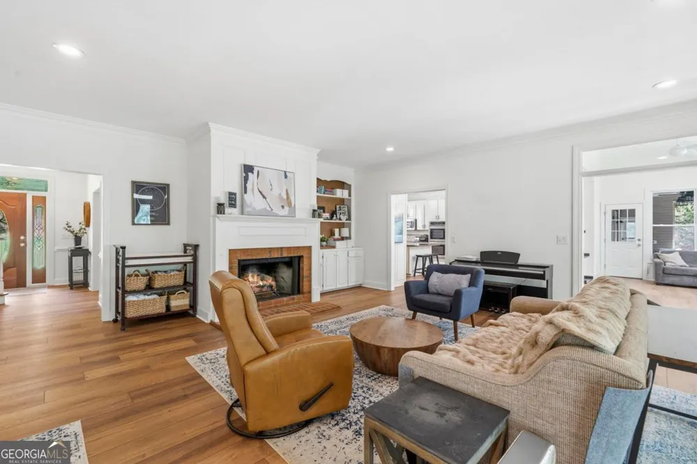 1100 Hardwood HOLW Greensboro, GA 30642