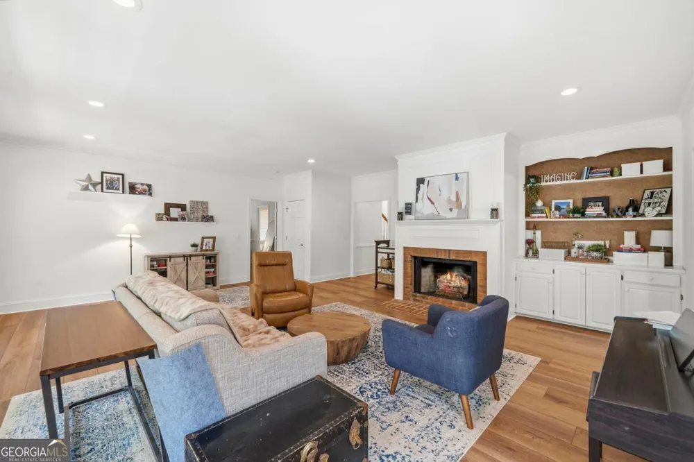 1100 Hardwood HOLW Greensboro, GA 30642