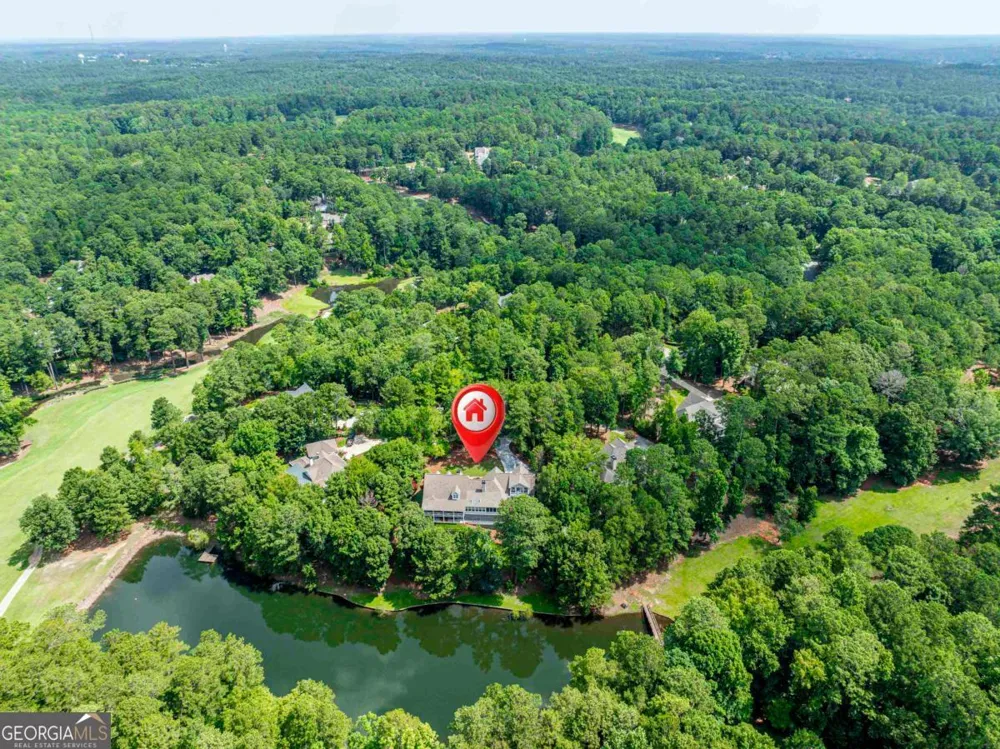 1100 Hardwood HOLW Greensboro, GA 30642