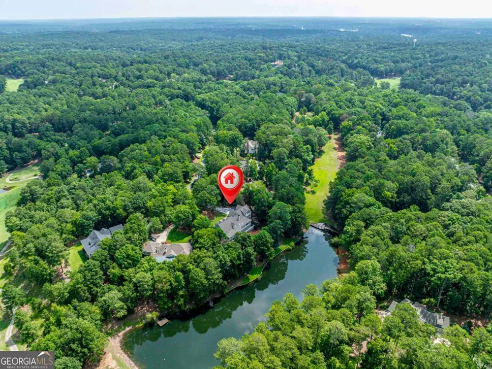 1100 Hardwood HOLW Greensboro, GA 30642