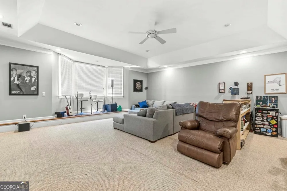 1100 Hardwood HOLW Greensboro, GA 30642