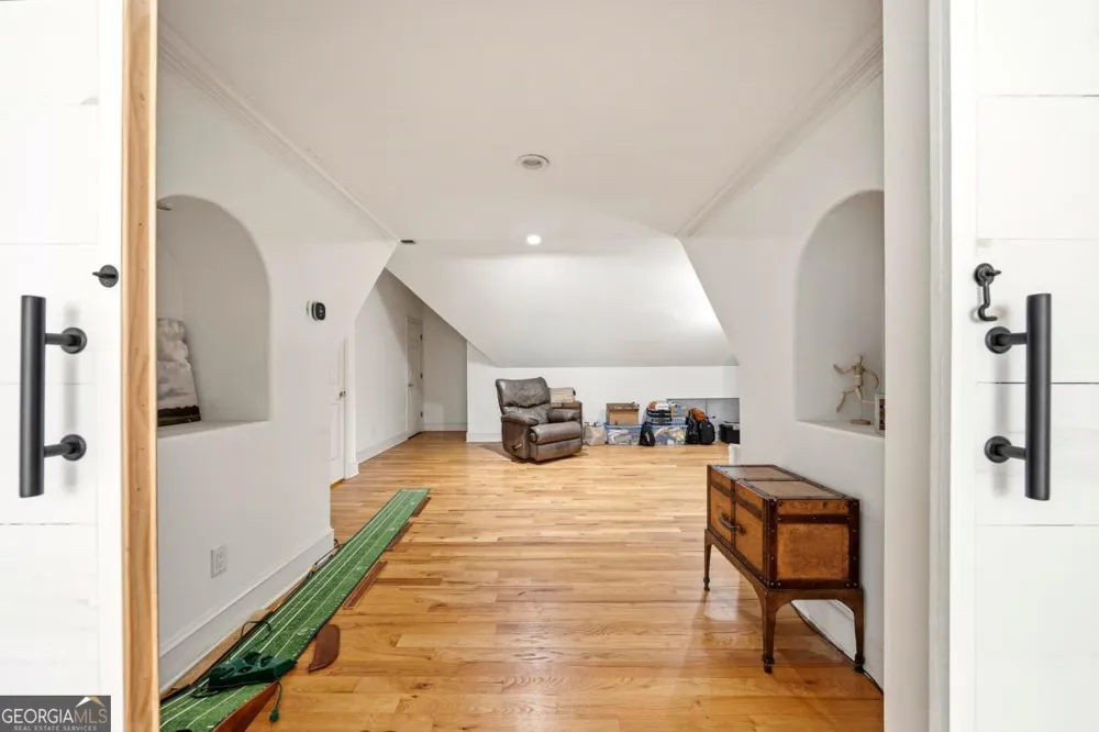 1100 Hardwood HOLW Greensboro, GA 30642