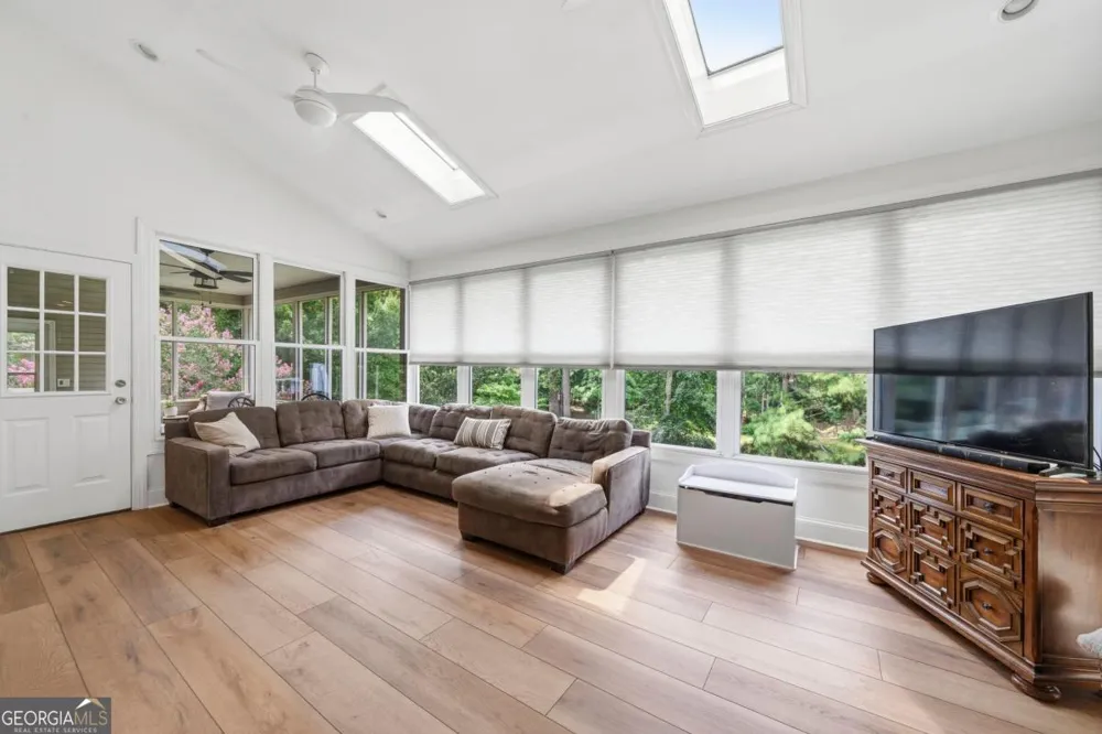 1100 Hardwood HOLW Greensboro, GA 30642
