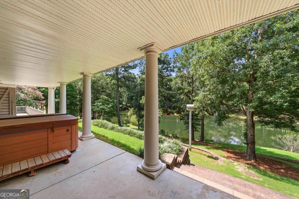 1100 Hardwood HOLW Greensboro, GA 30642