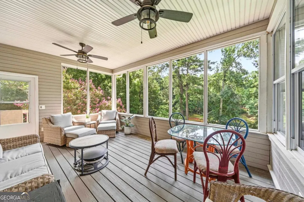 1100 Hardwood HOLW Greensboro, GA 30642