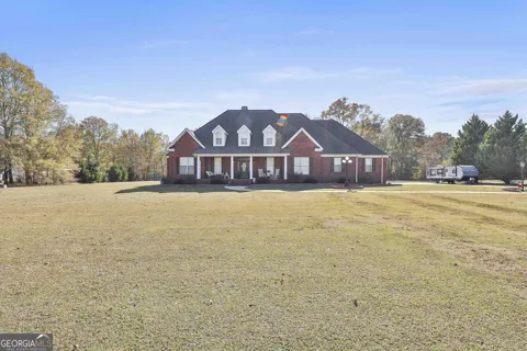 395 W McIntosh RD