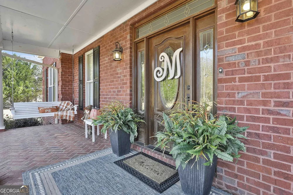 395 W McIntosh RD Brooks, GA 30205