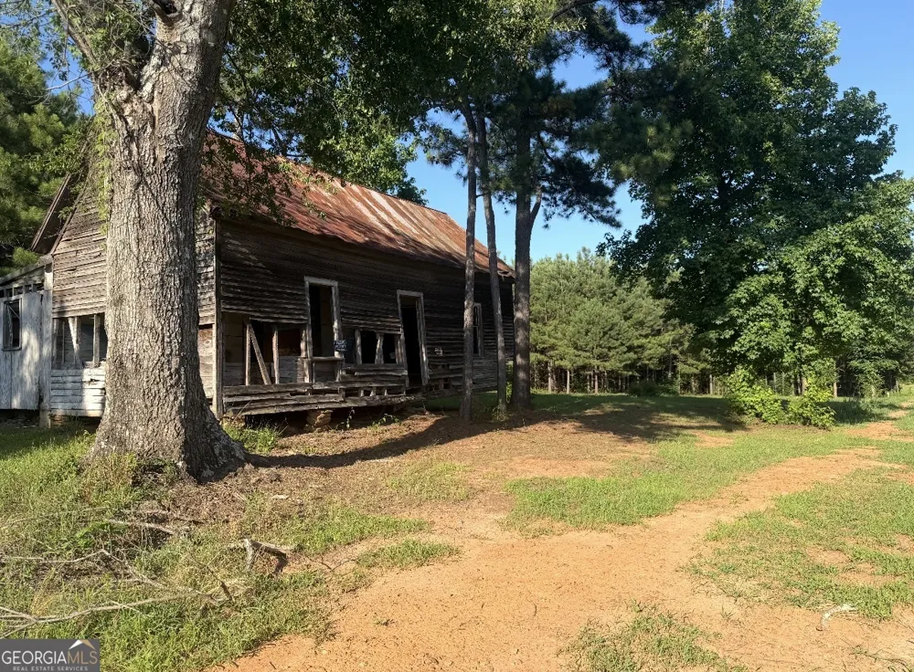 1939 Hwy 41 N Forsyth, GA 31029