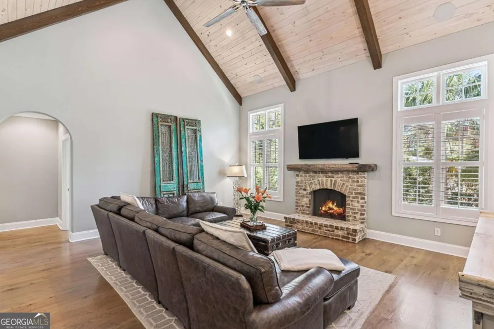 306 Broadway ST St. Simons, GA 31522