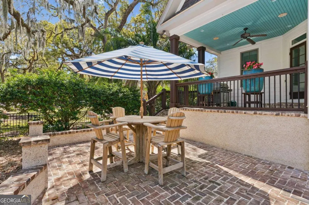 306 Broadway ST St. Simons, GA 31522