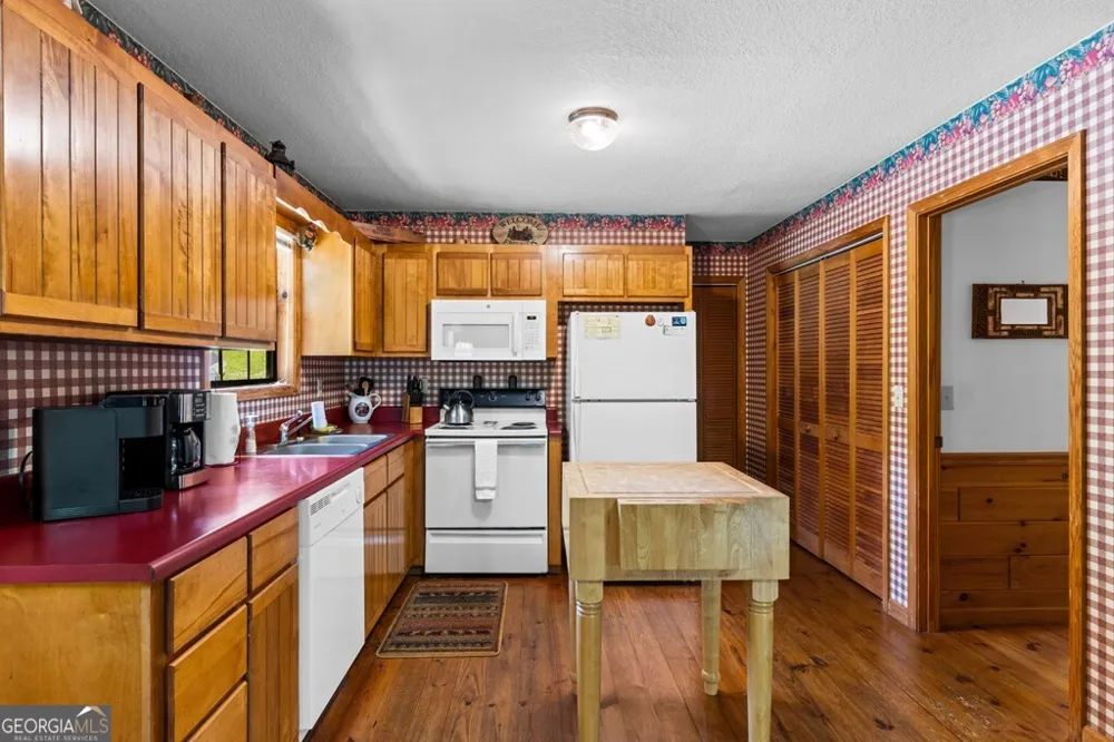 135 The Builders HL Morganton, GA 30560