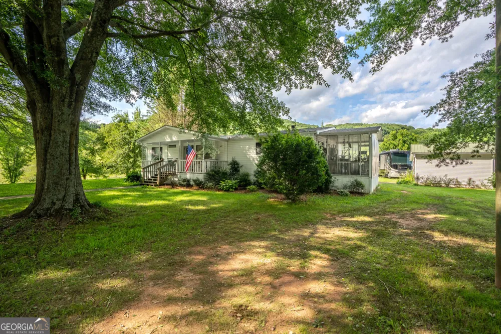 142 Thomason RD Cleveland, GA 30528
