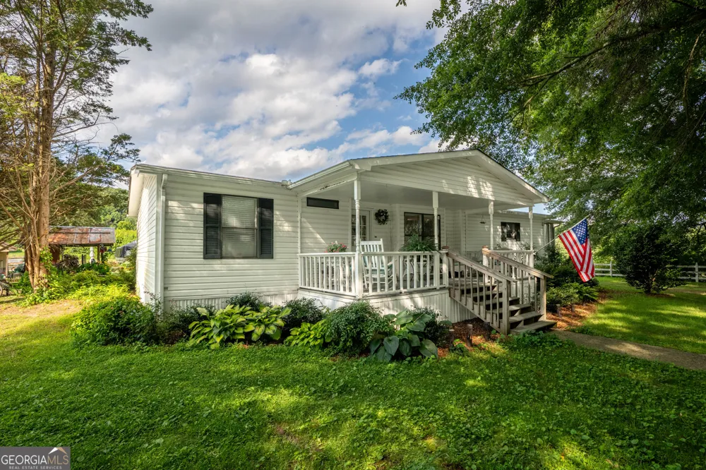142 Thomason RD Cleveland, GA 30528