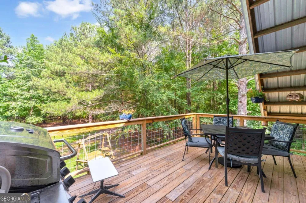 81 Paul LN Crawford, GA 30630