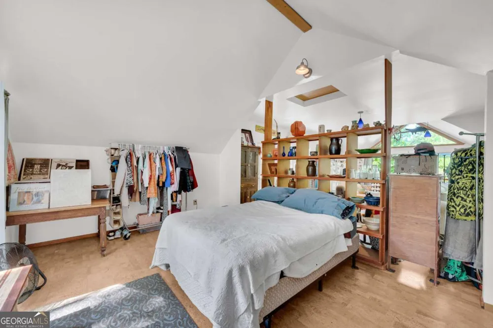 81 Paul LN Crawford, GA 30630