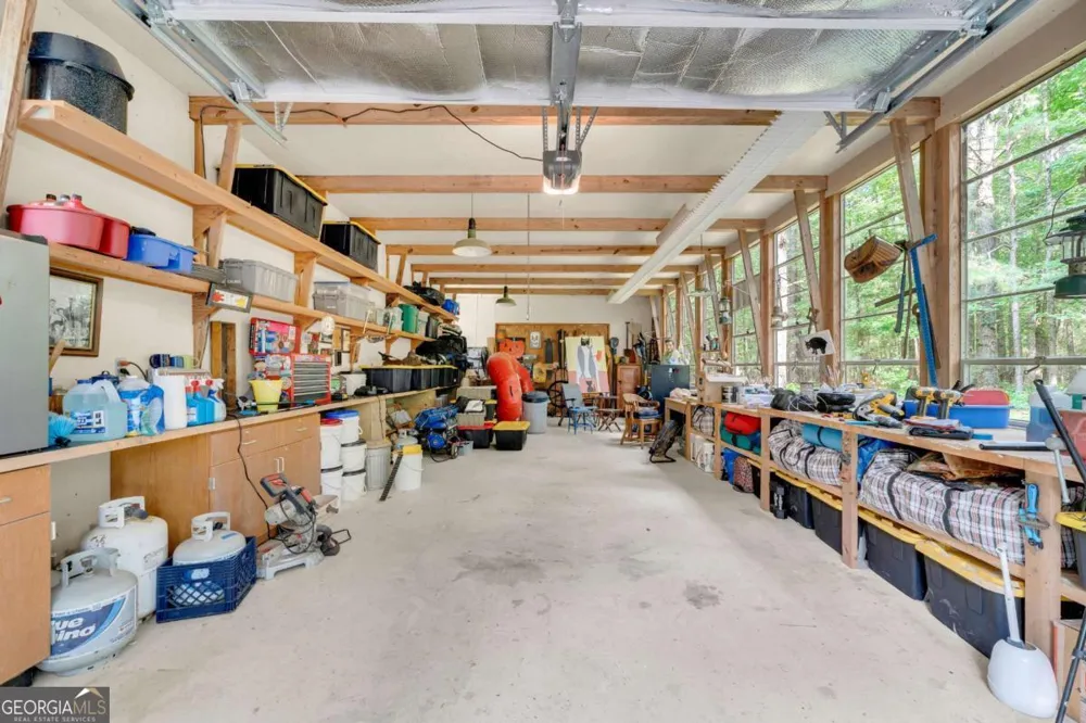 81 Paul LN Crawford, GA 30630