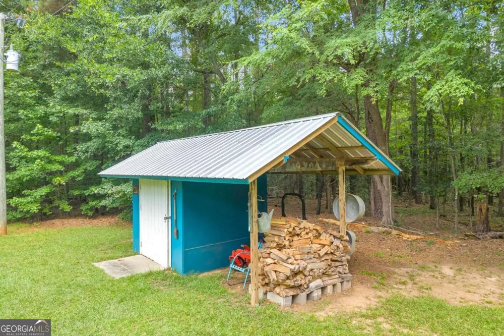 81 Paul LN Crawford, GA 30630