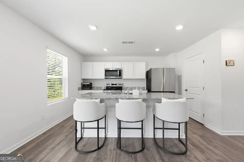 5 Draft ST Rossville, GA 30741