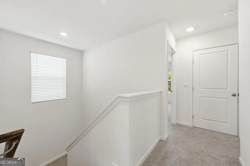 5 Draft ST Rossville, GA 30741