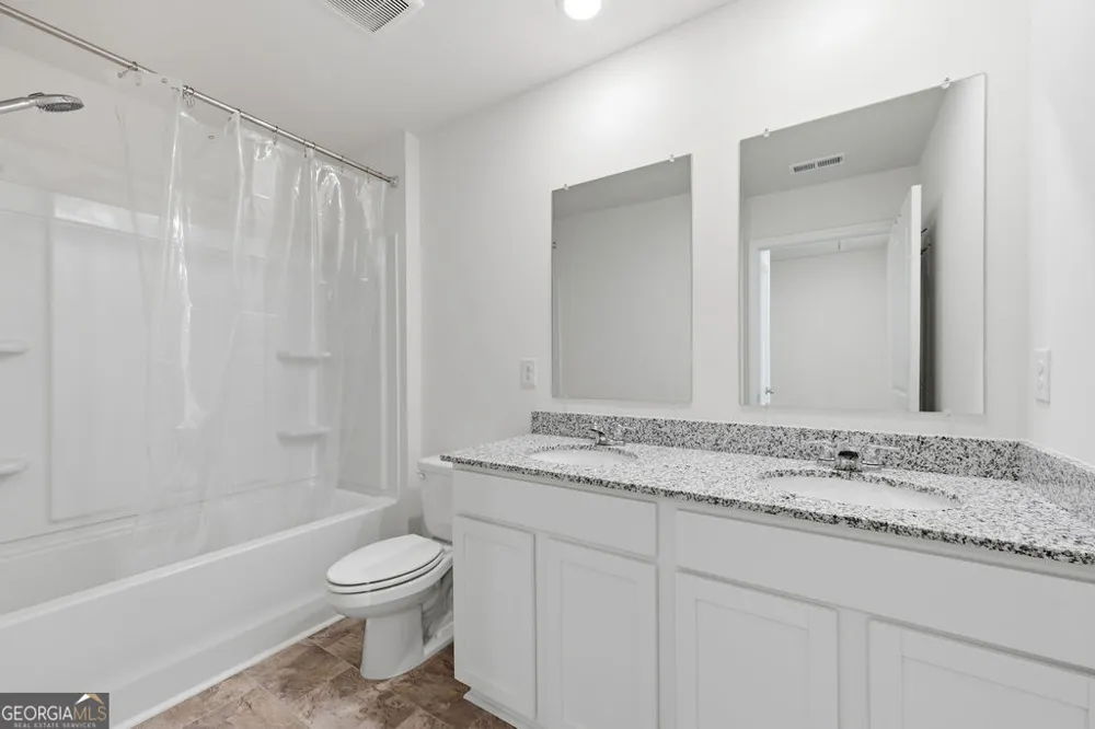 5 Draft ST Rossville, GA 30741