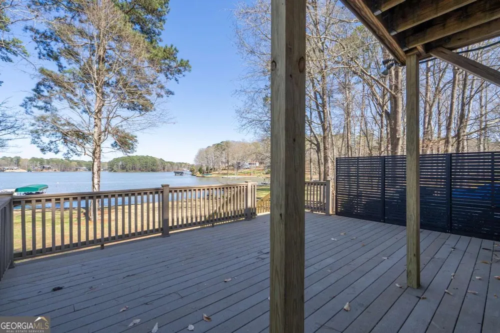 384 Arrowhead TRL Eatonton, GA 31024