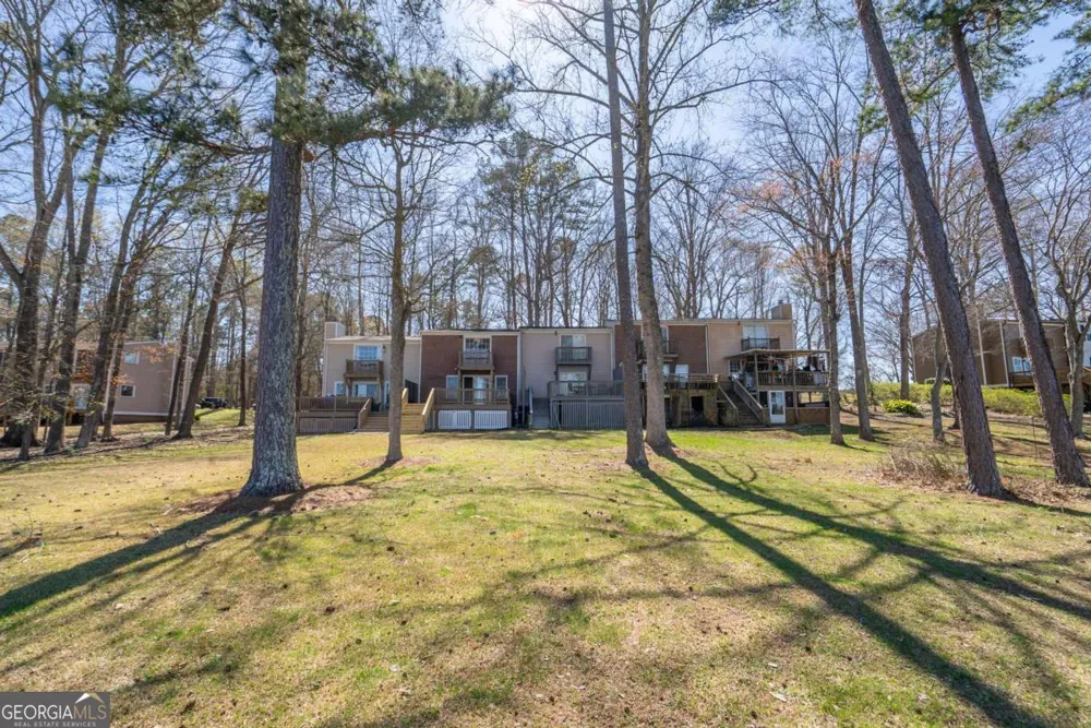 384 Arrowhead TRL Eatonton, GA 31024