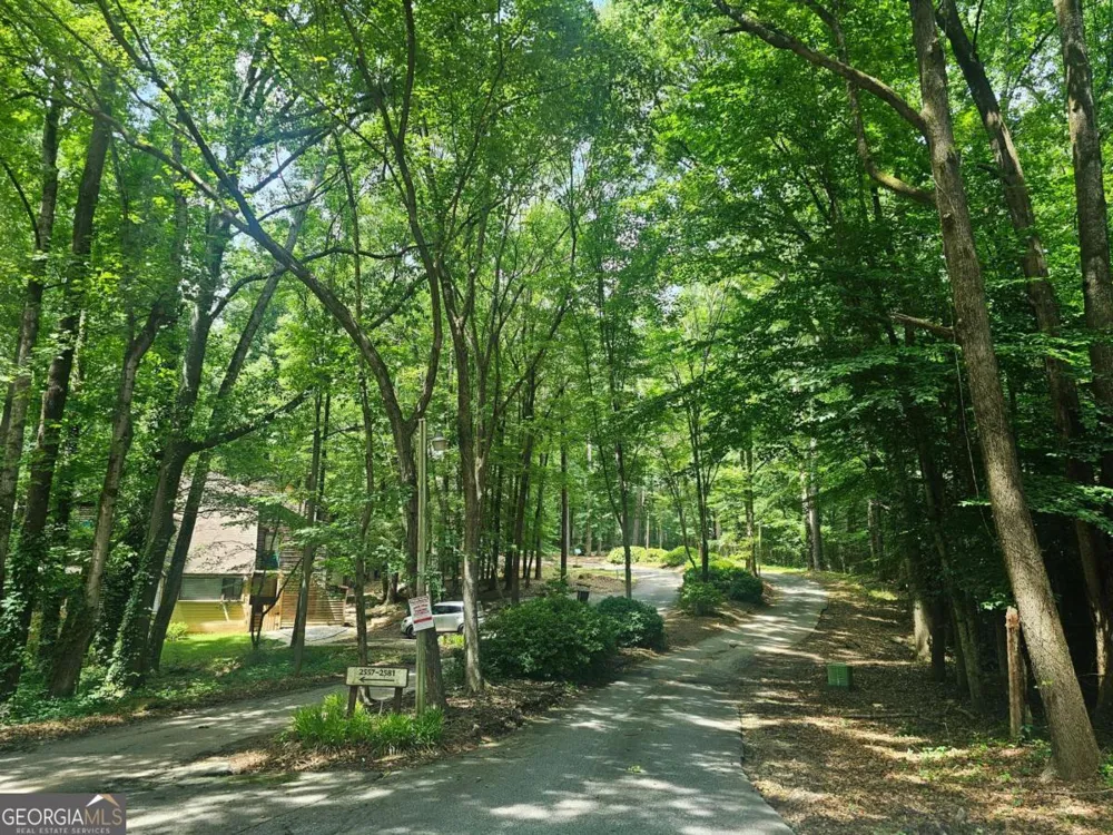 2577 Terrace TRL Decatur, GA 30035