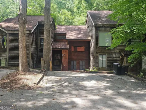 2577 Terrace TRL