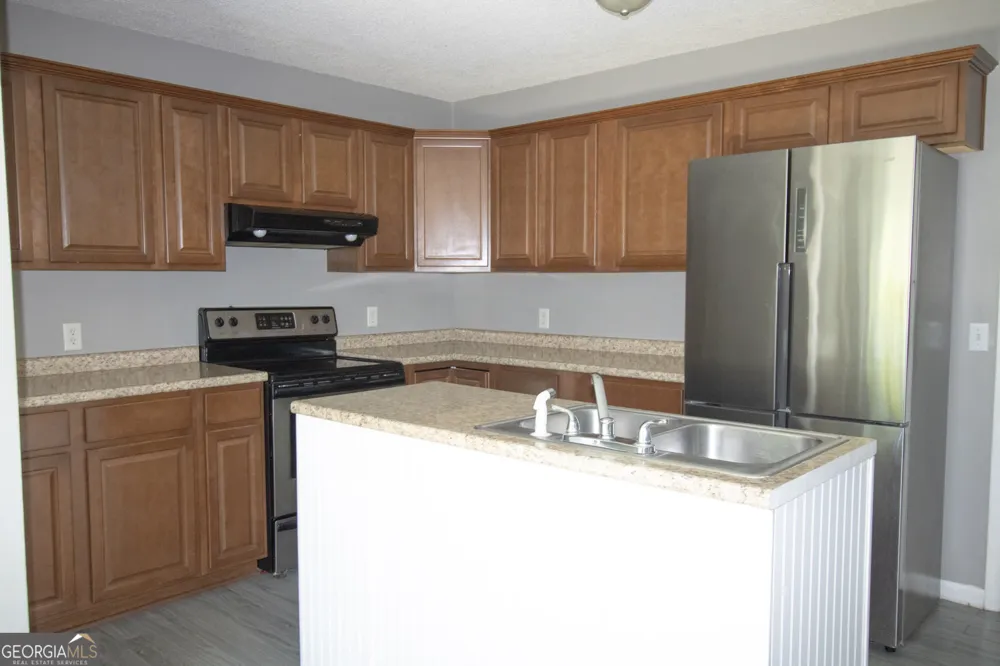 214 Valley RD Statesboro, GA 30458