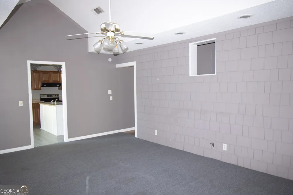 214 Valley RD Statesboro, GA 30458