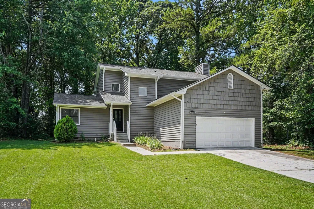 5017 Gracehill RD Lithonia, GA 30038