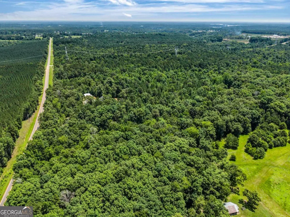 236 Denham RD Eatonton, GA 31024