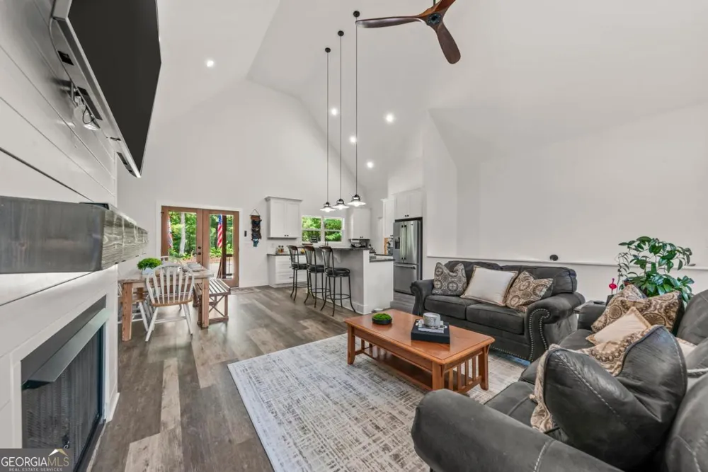 236 Denham RD Eatonton, GA 31024