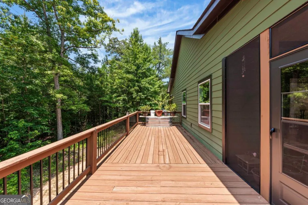 236 Denham RD Eatonton, GA 31024