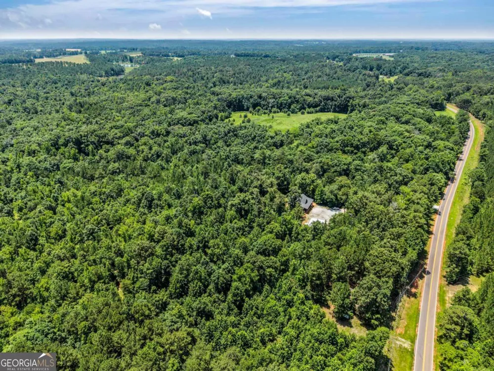 236 Denham RD Eatonton, GA 31024