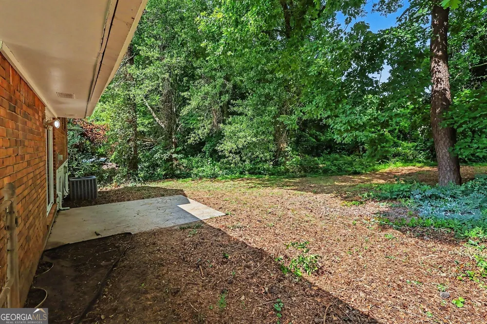 2538 Burton CIR Morrow, GA 30260