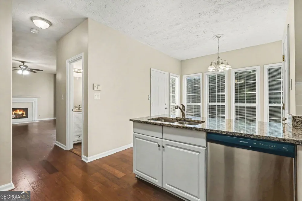 4330 Smithson Creek DR Ellenwood, GA 30294