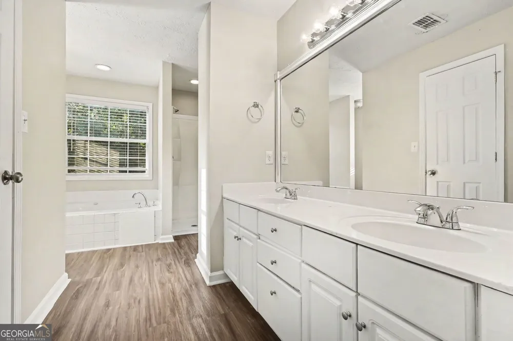 4330 Smithson Creek DR Ellenwood, GA 30294