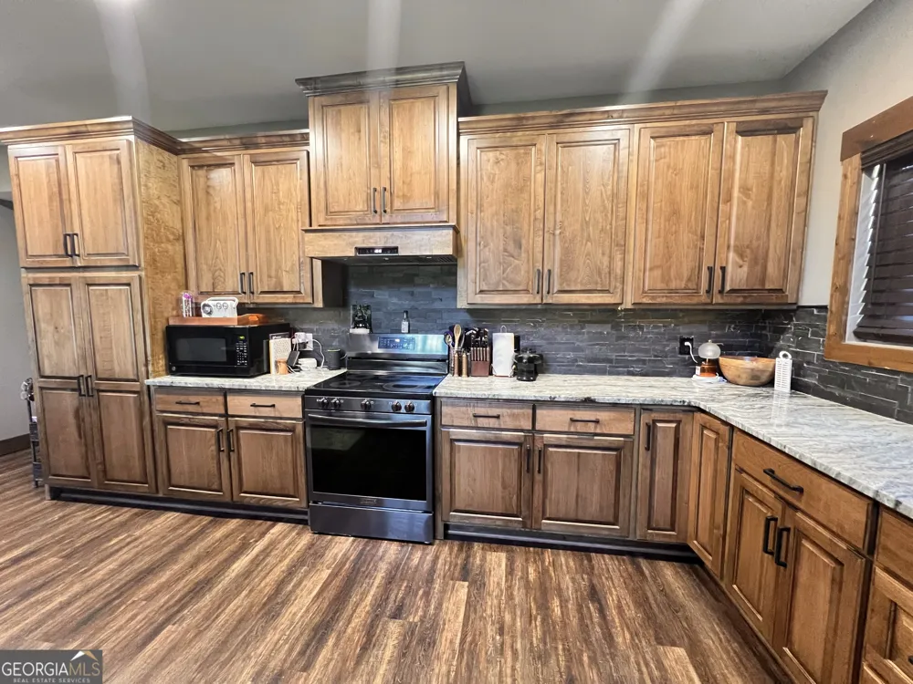 6724 Hwy 174 Danielsville, GA 30633