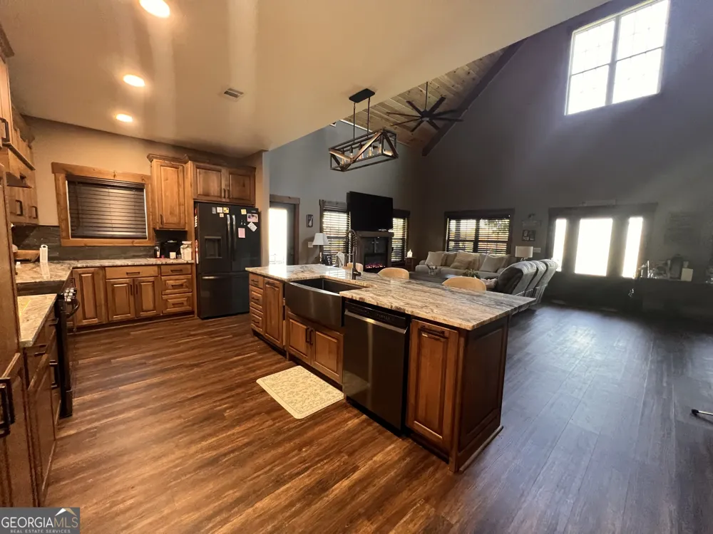 6724 Hwy 174 Danielsville, GA 30633