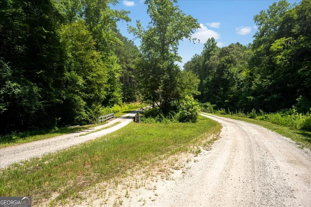 0 Hornets Bridge RD Elberton, GA 30635