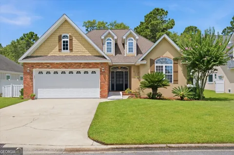 115 Madeira DR