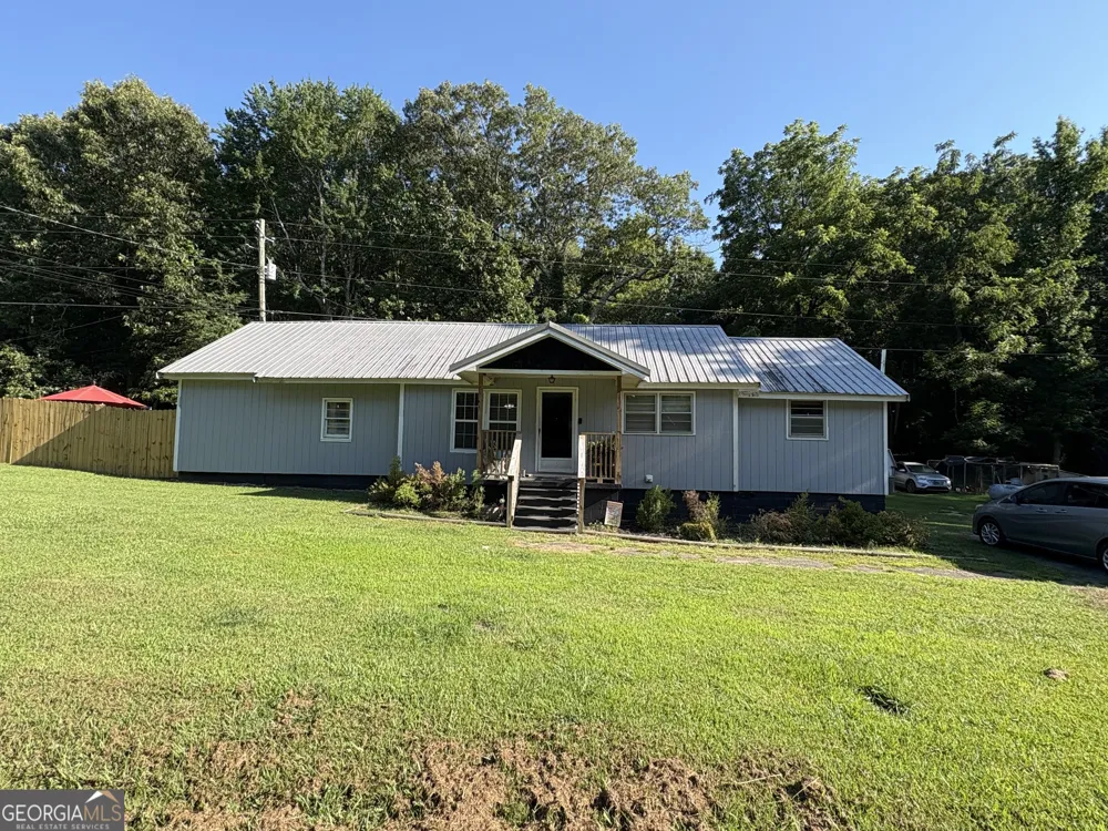 1049 Prior Station RD Cedartown, GA 30125