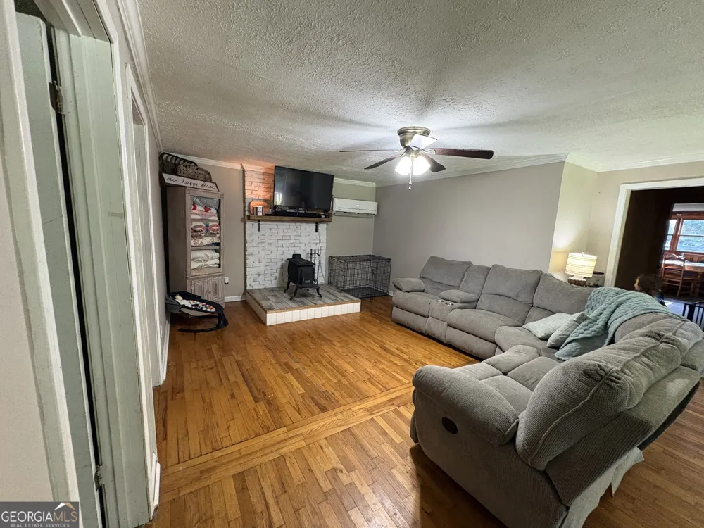 1049 Prior Station RD Cedartown, GA 30125