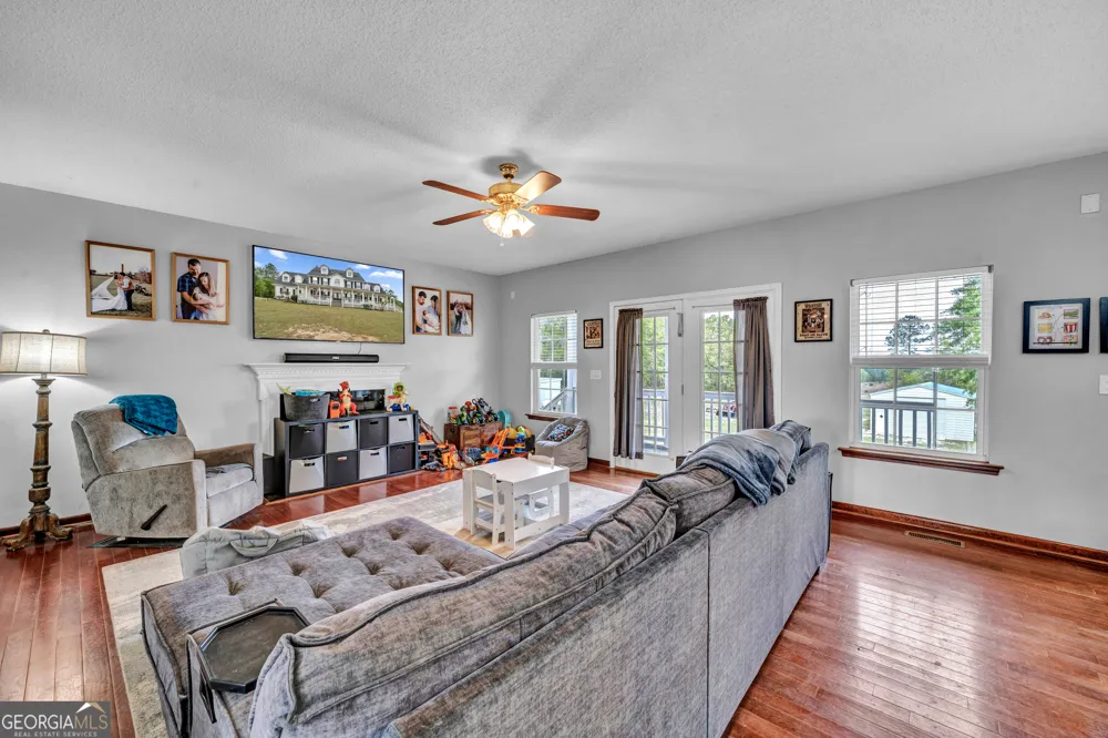 3341 Worth Co Line RD Albany, GA 31705