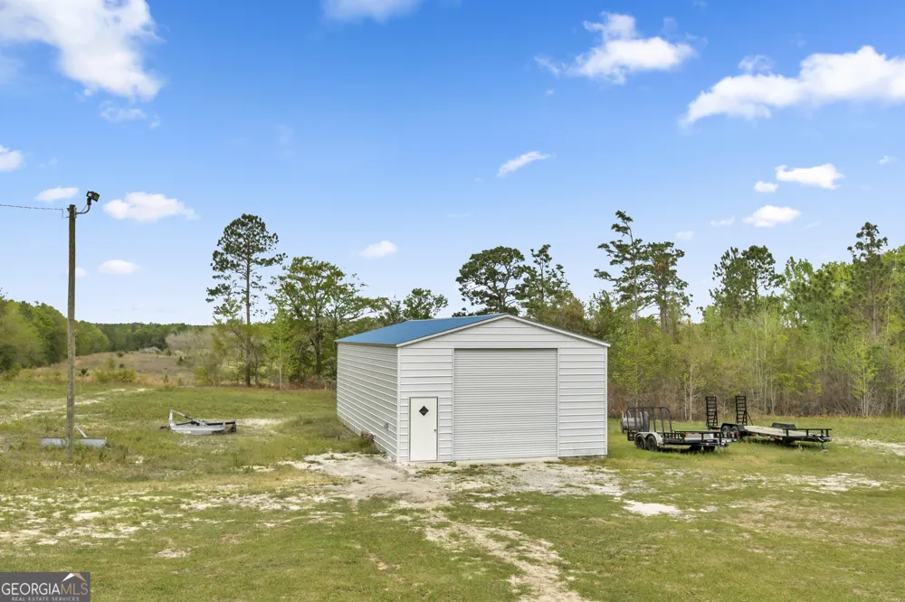 3341 Worth Co Line RD Albany, GA 31705
